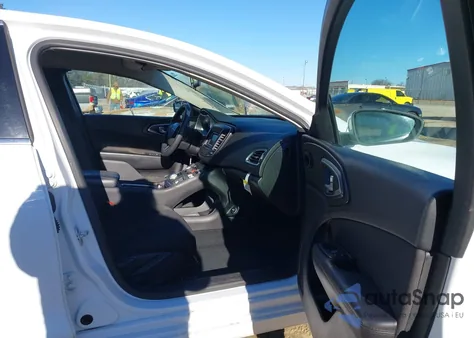 2016 Chrysler 200 Limited from USA, damaged, VIN 1C3CCCABXGN125840